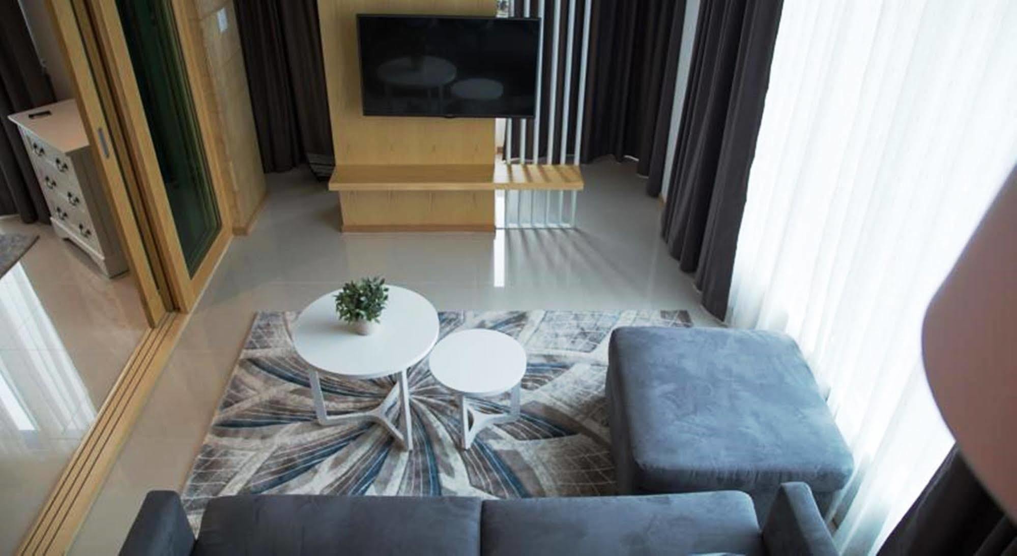 The Bliss Ubon Hotel Убон Ратчатани Екстериор снимка